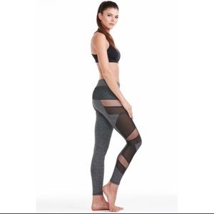Electric Yoga ⚡️ Mesh Panel Compression Leggings